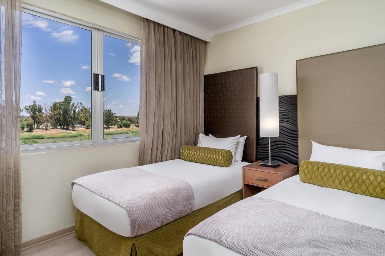 Protea Hotel By Marriott Upington Dış mekan fotoğraf