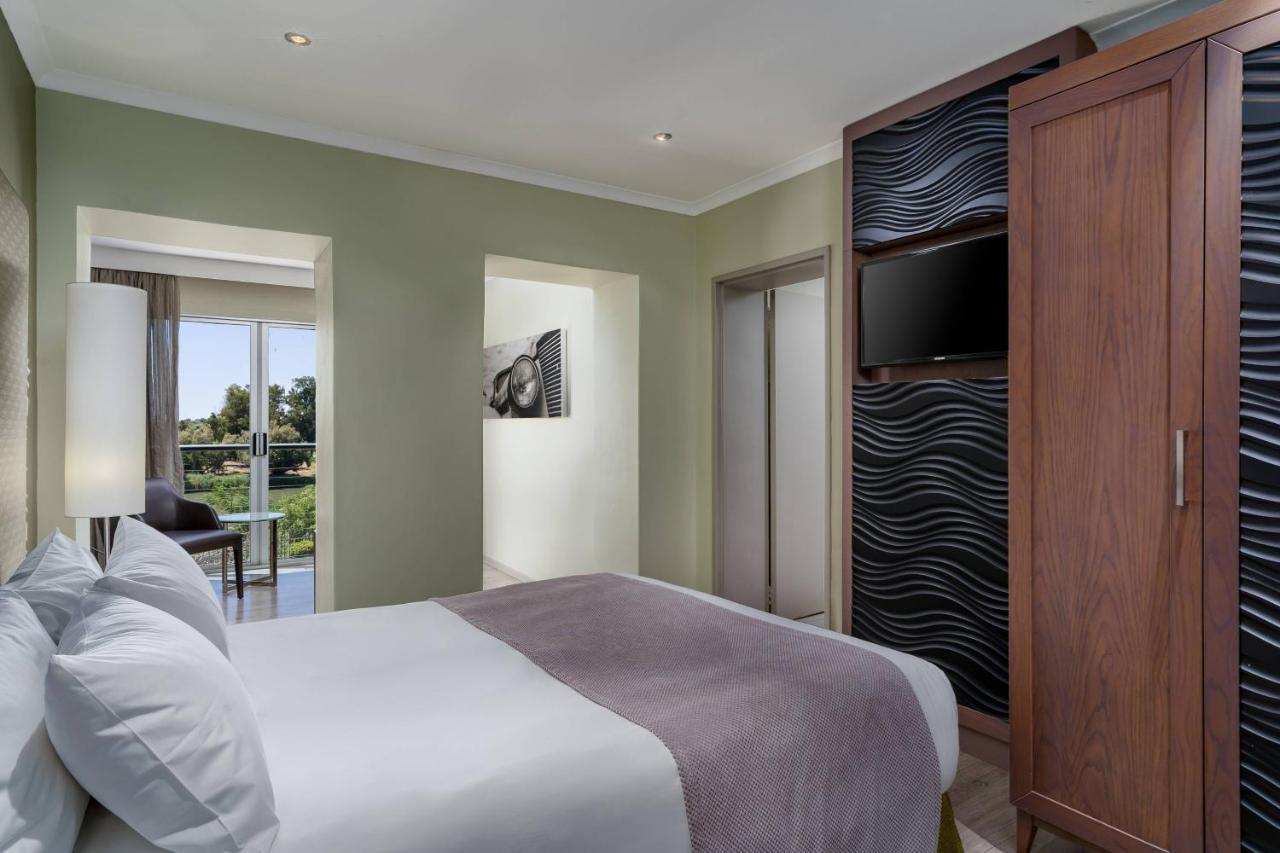 Protea Hotel By Marriott Upington Dış mekan fotoğraf