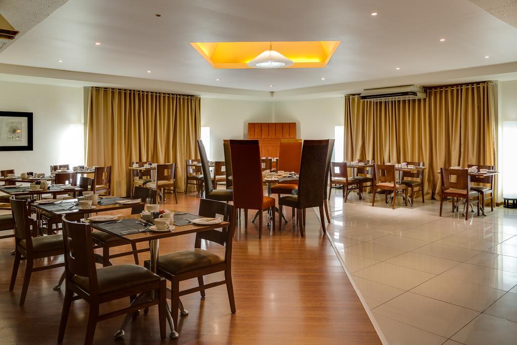Protea Hotel By Marriott Upington Dış mekan fotoğraf