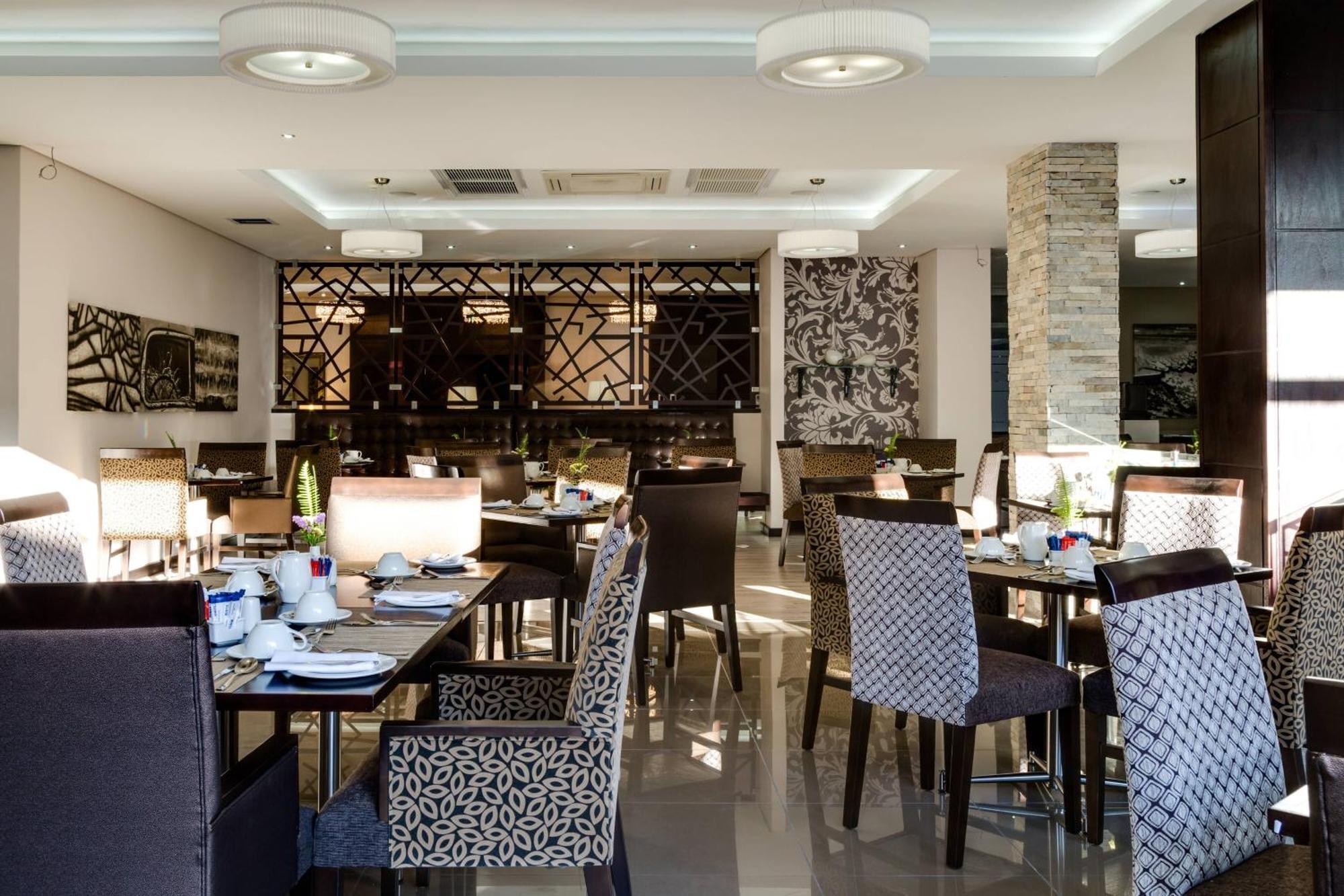 Protea Hotel By Marriott Upington Dış mekan fotoğraf